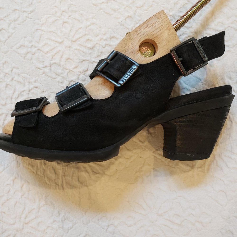 Finn Comfort Women's Black Suede Buckle Slingback Sandal